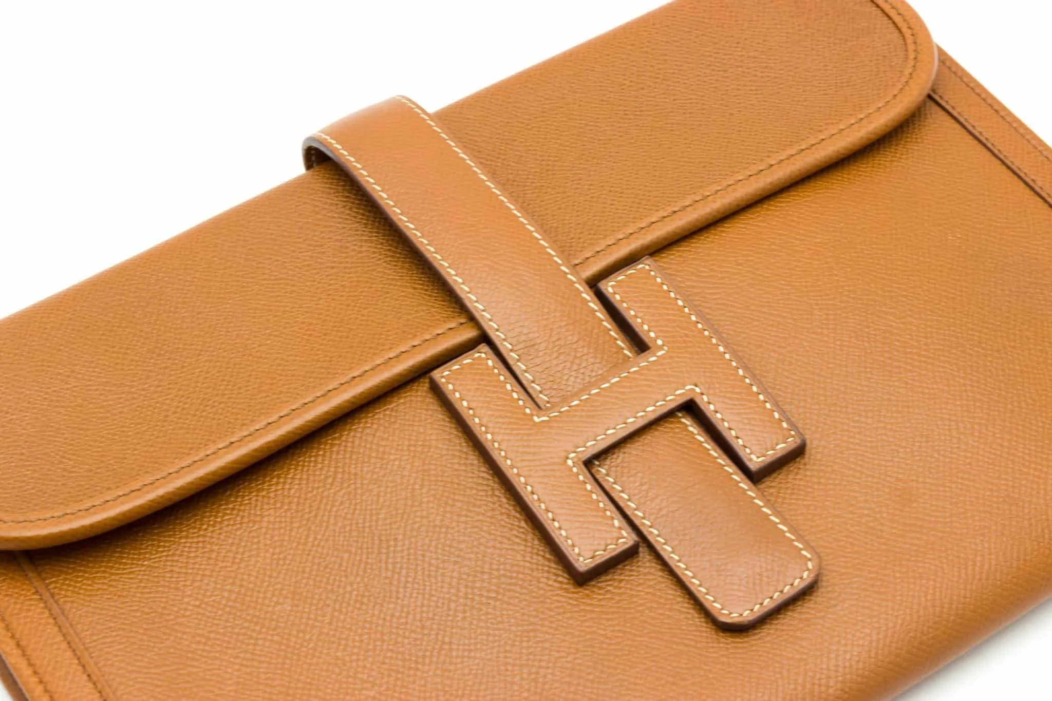 Sold at Auction: A HERMES JIGE CLUTCH BAG