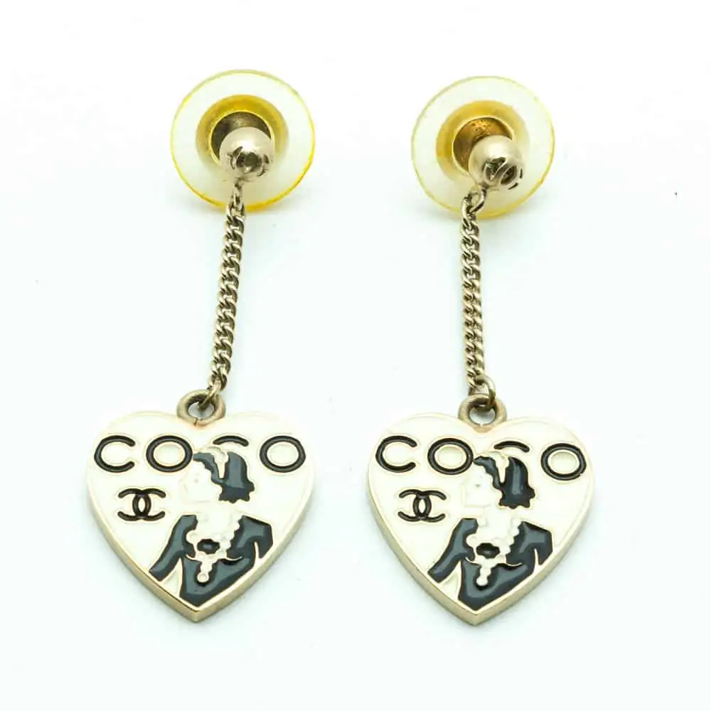 Chanel Coco Black & white Heart Earrings 2006 - Katheley's