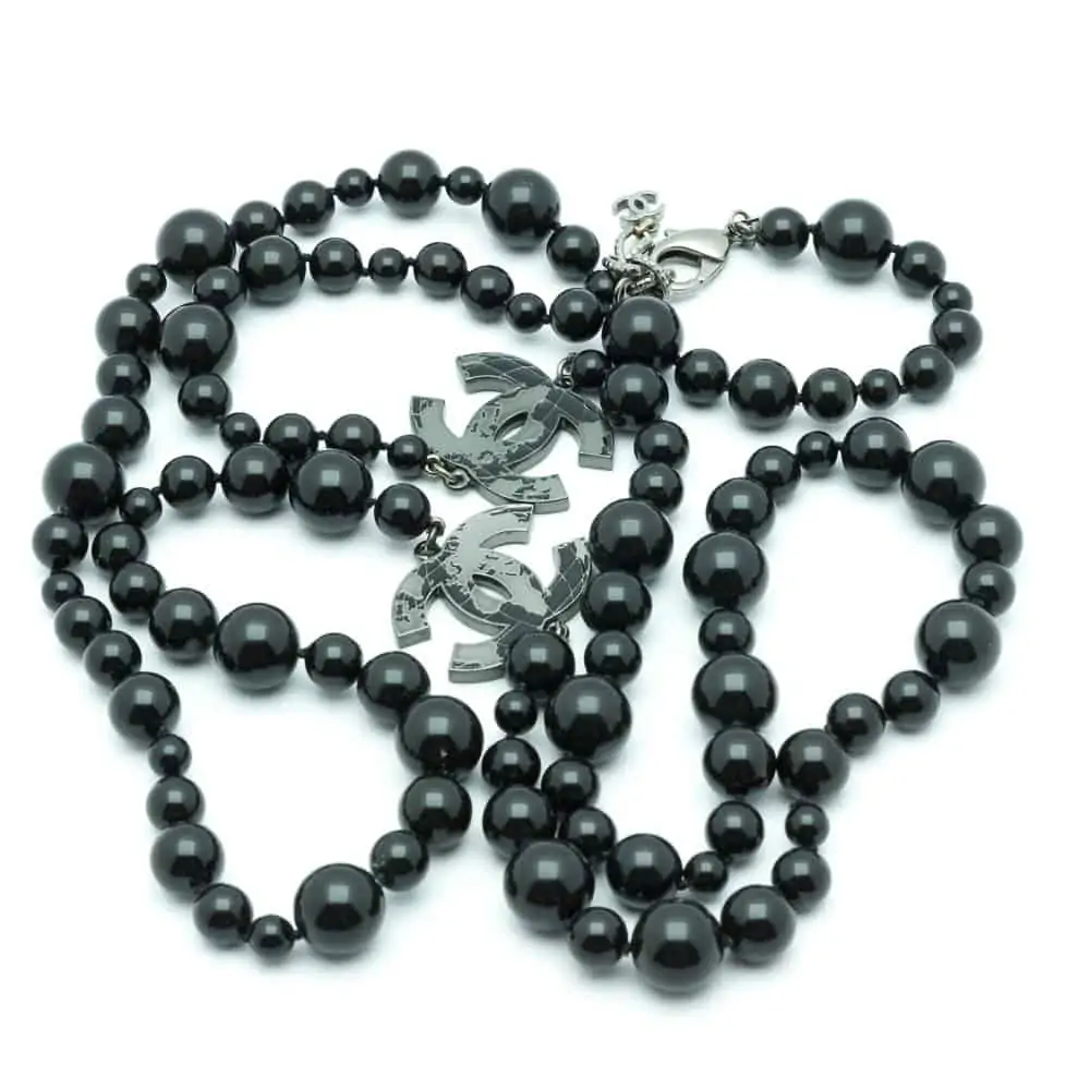 Chanel black sautoir glass beads logo 2013 - Katheley's