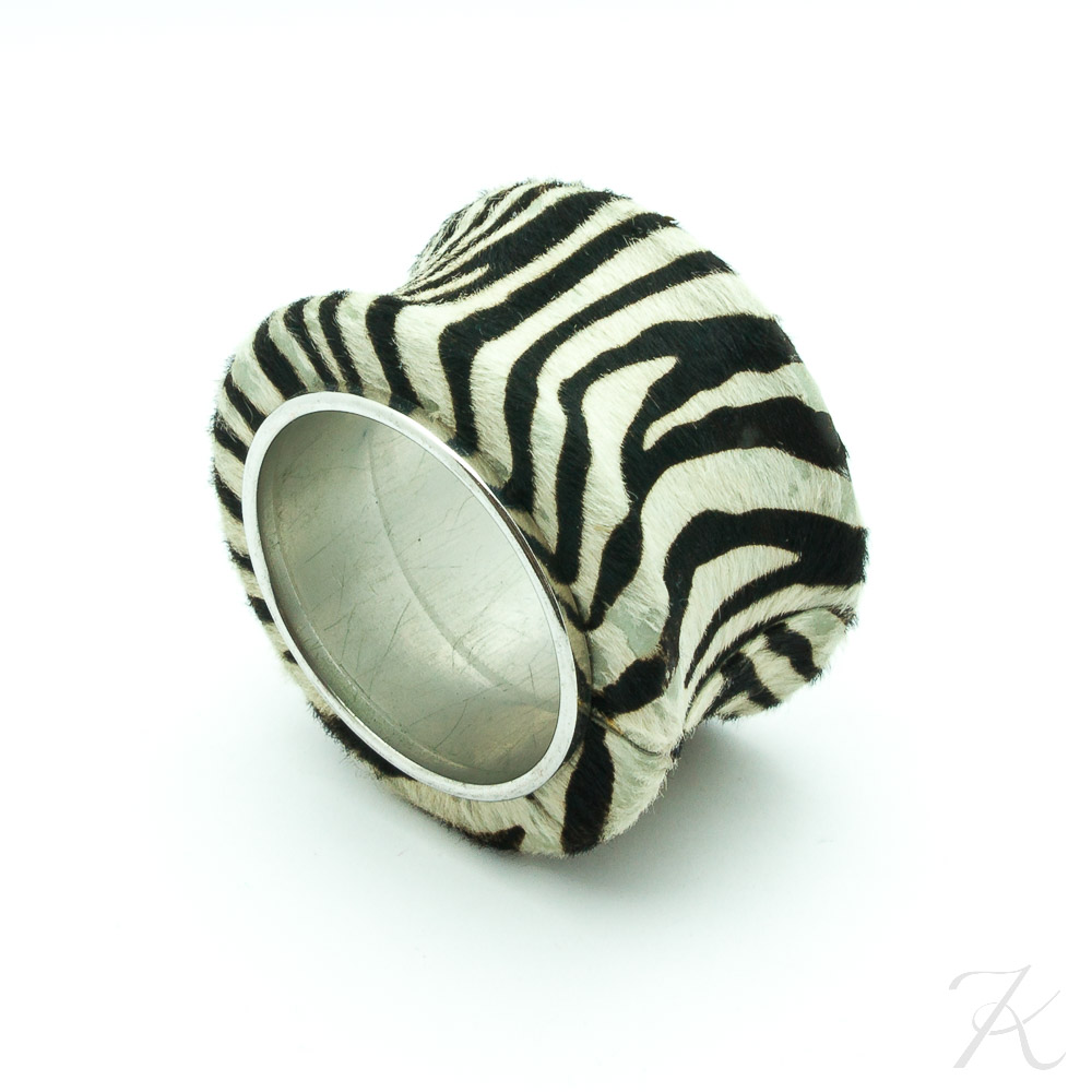 Christian Dior Vintage Collector Large Zebra Bracelet 90s - Katheley's